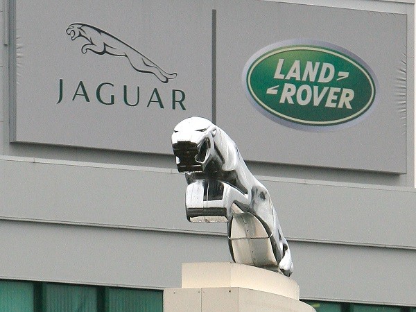 Генеральный директор Jaguar Land Rover Россия, Беларусь, Казахстан - Артем Гусаров