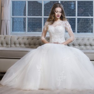 Короткое свадебное платье. Почему нет?